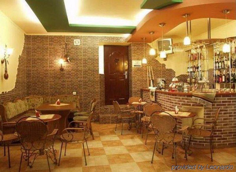 Art-Rustic Boutique Hotel Chisinau Restoran gambar